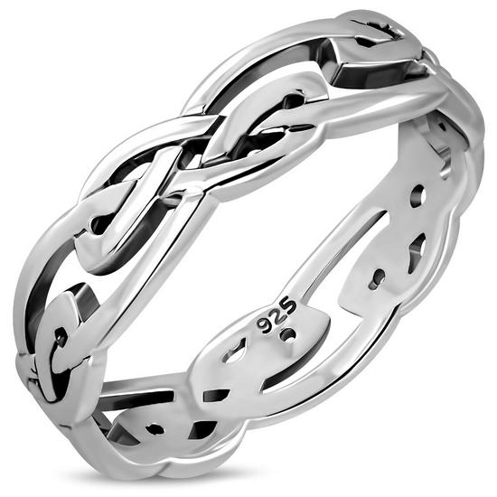 Celtic Knot Ring - Intricate Infinity