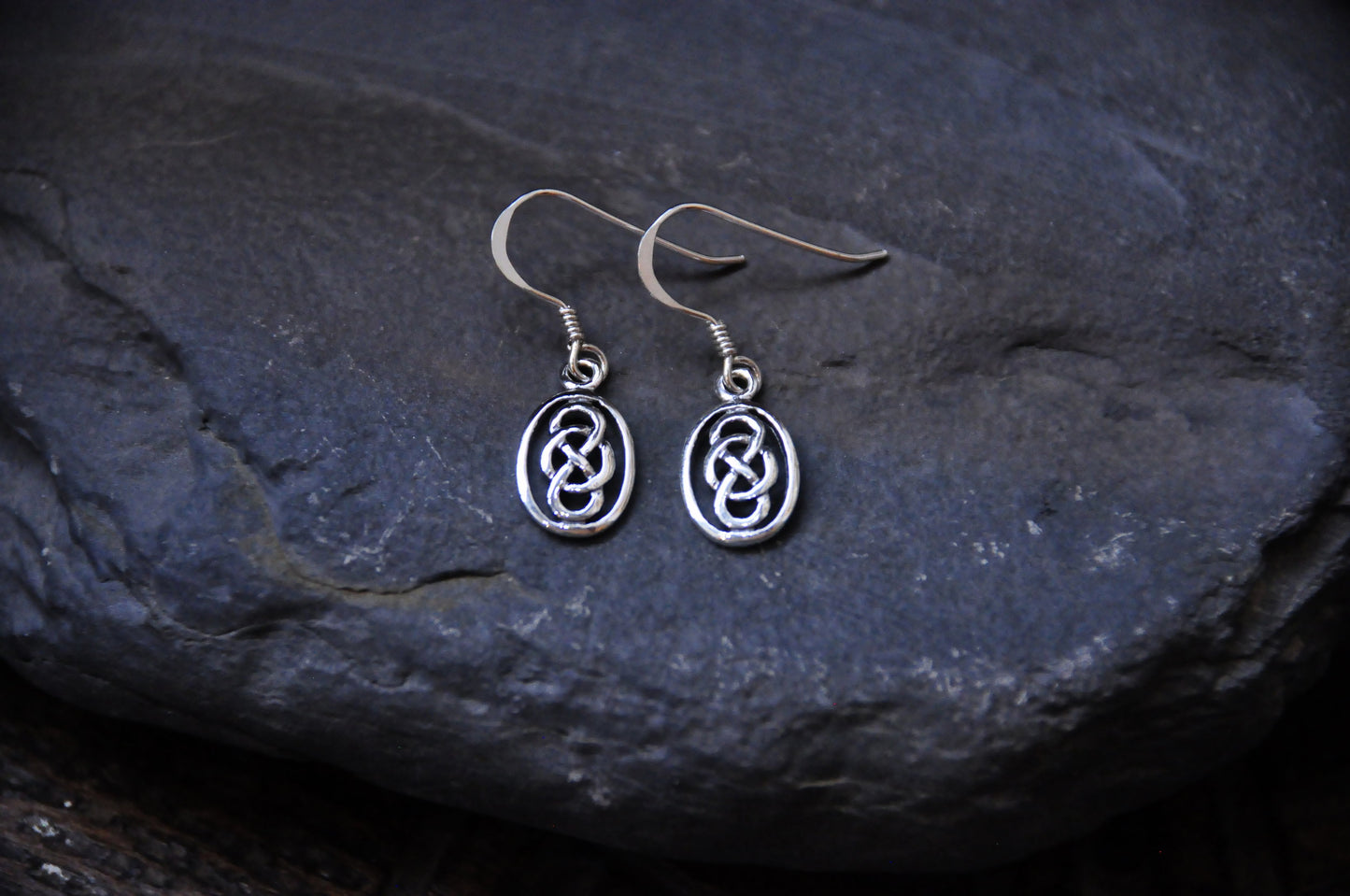 Celtic Knot Earrings - Oval Celtic Knot