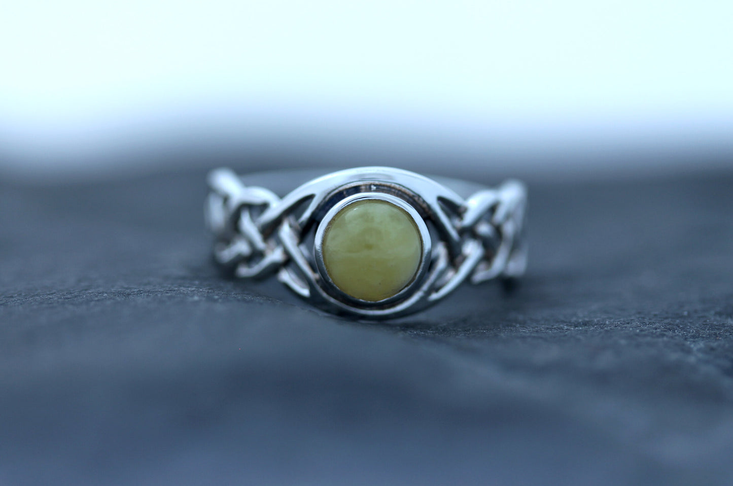 Scottish Marble Ring - Intricate Looped Frame