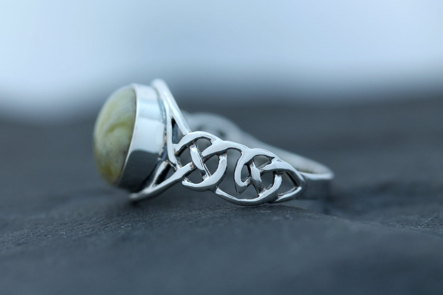 Scottish Marble Ring -Big Intricate Looped Frame