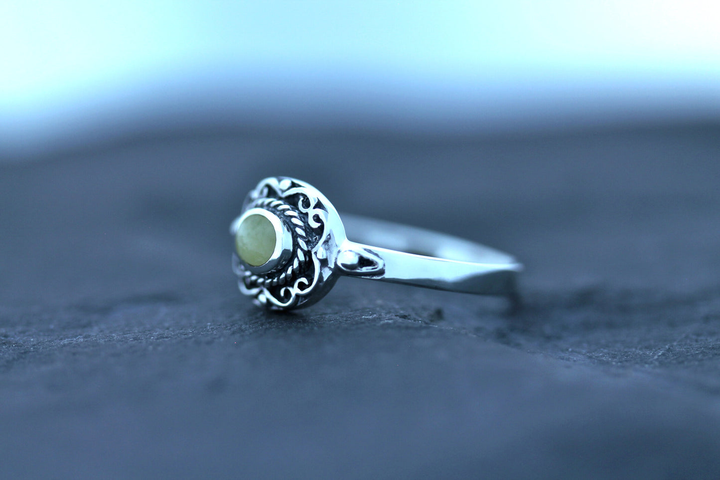 Scottish Marble Ring - Vintage Swirl Frame