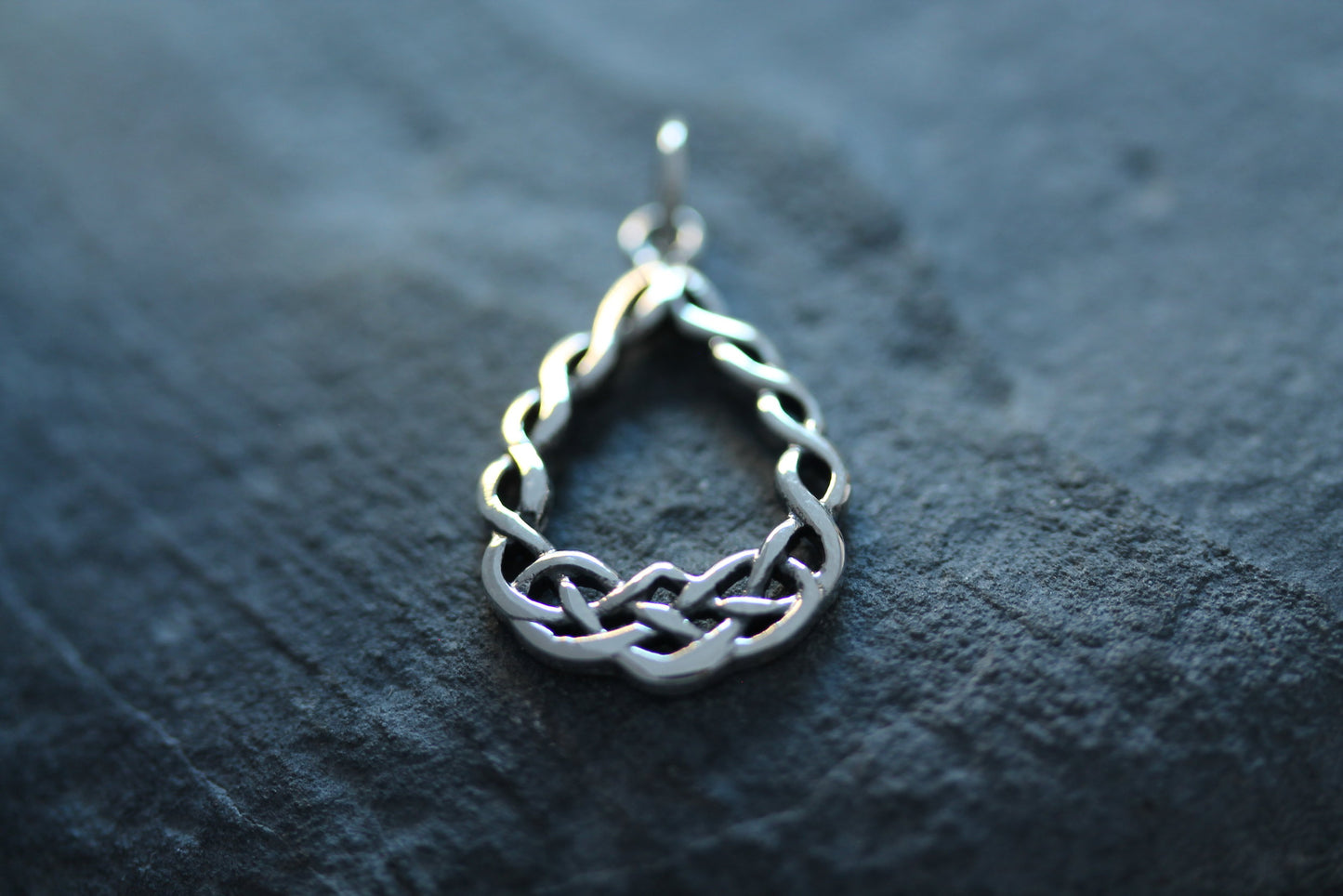 Celtic Knot Pendant - Teardrop Knot