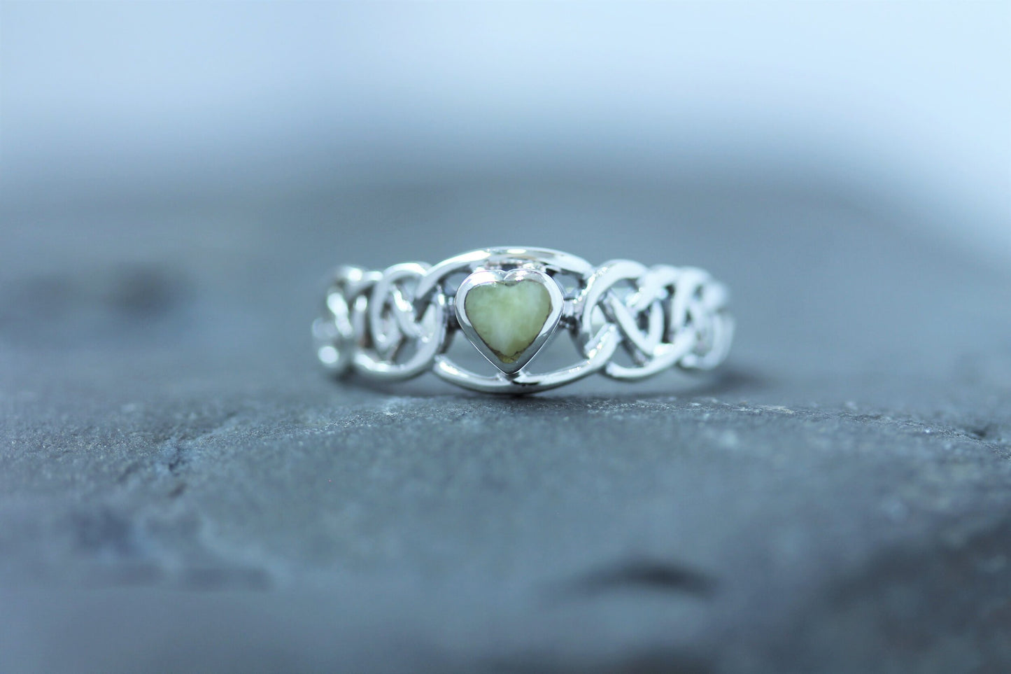 Scottish Marble Ring - Heart with Kells Knot