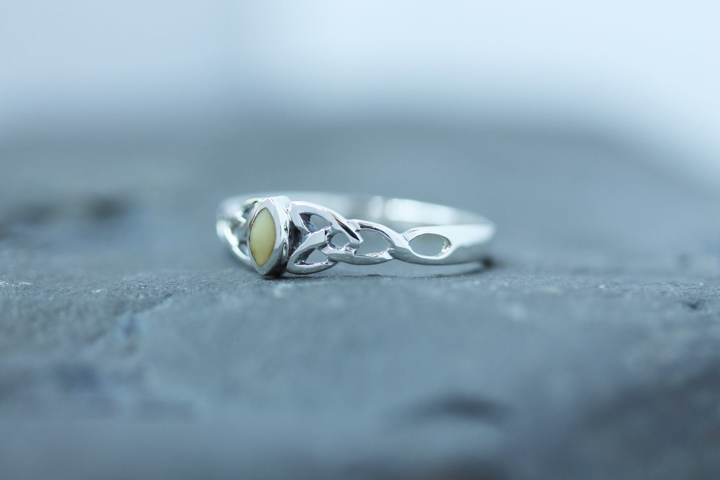 Scottish Marble Ring - Diamond Triquetra