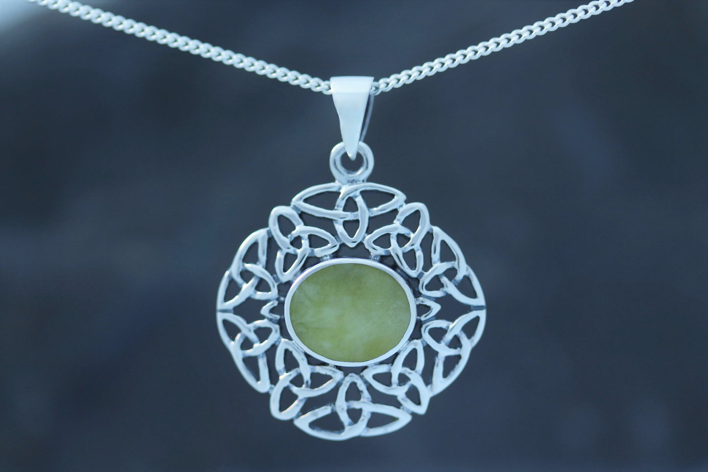 Scottish Marble Pendant - Knotted Triquetra Border