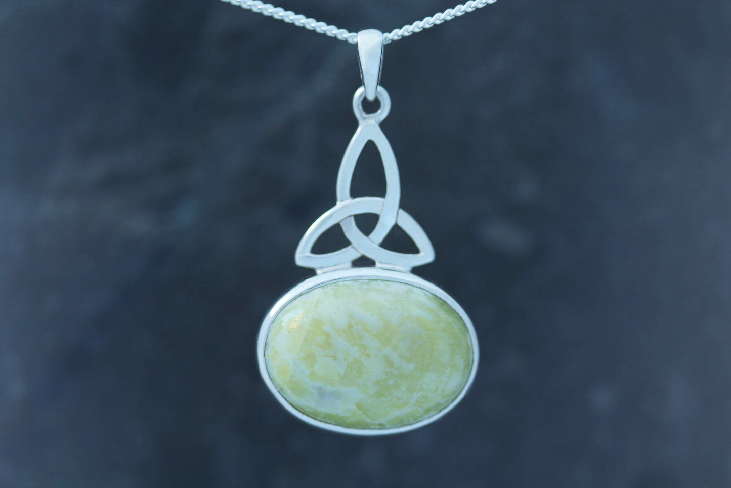 Scottish Marble Pendant - Triquetra Oval