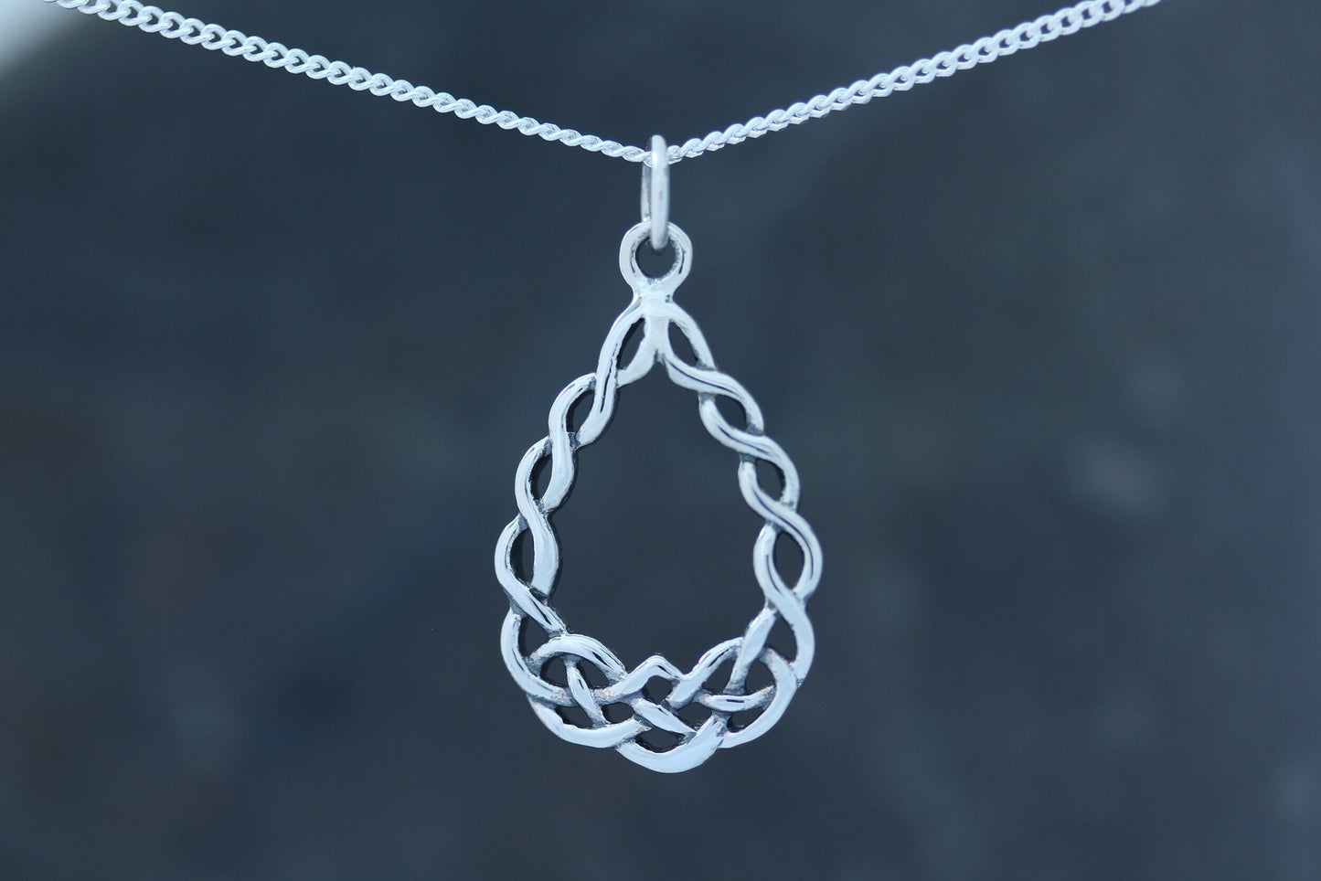 Celtic Knot Pendant - Teardrop Knot