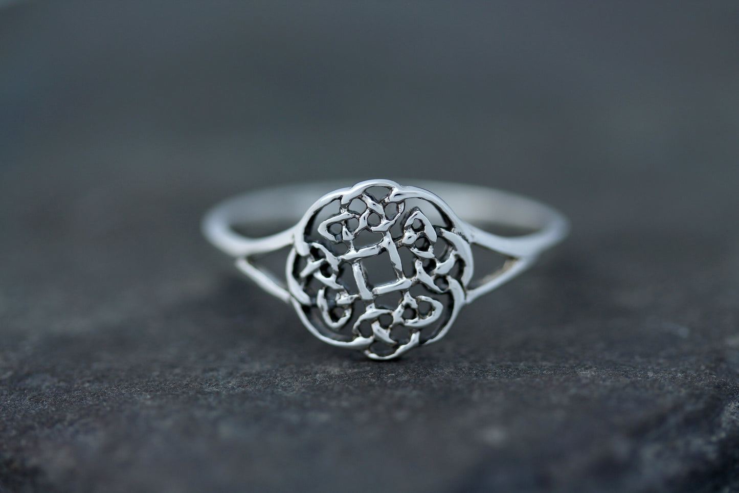 Celtic Knot Ring - Wheel of Life