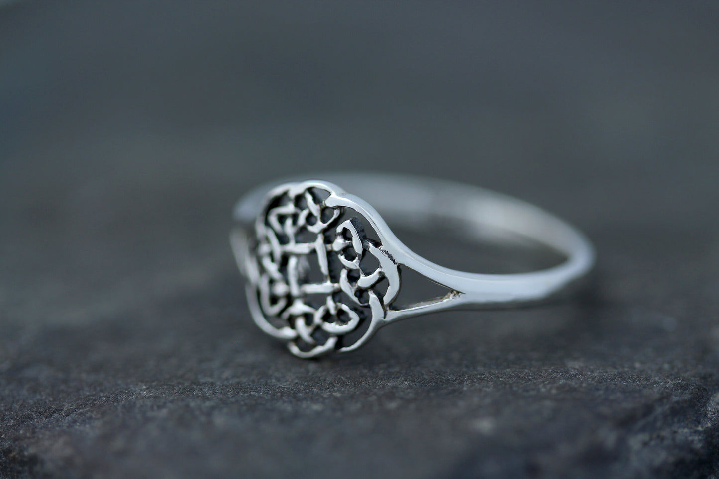 Celtic Knot Ring - Wheel of Life