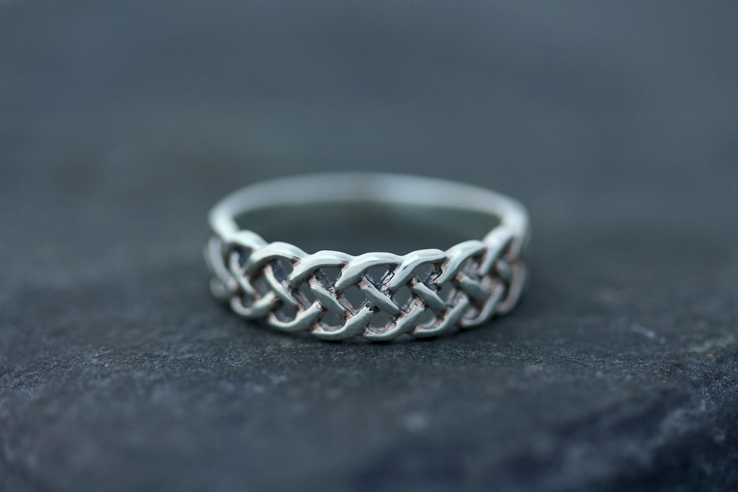 Celtic Knot Ring - Chain Half Band