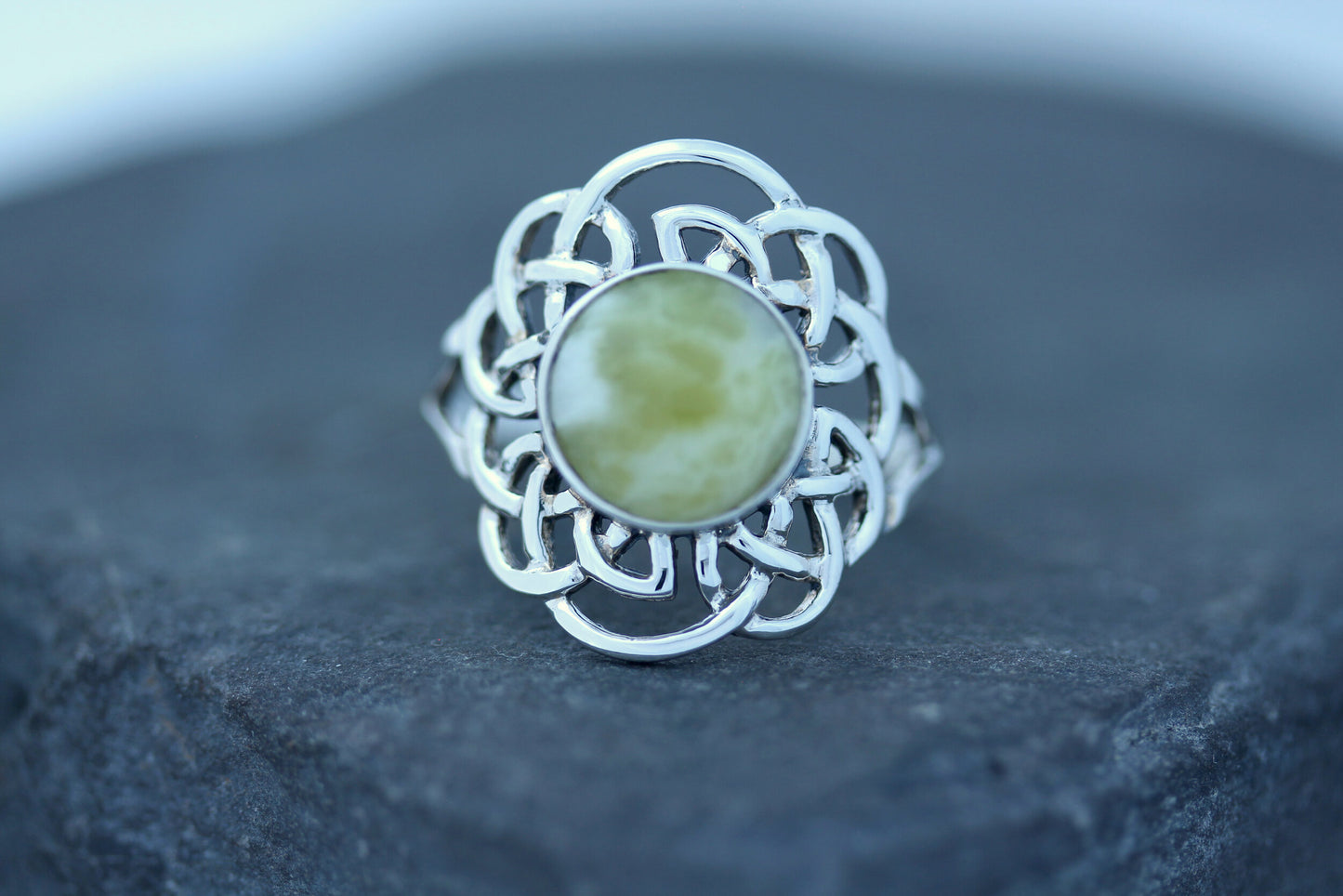 Scottish Marble Ring - Celtic Flower