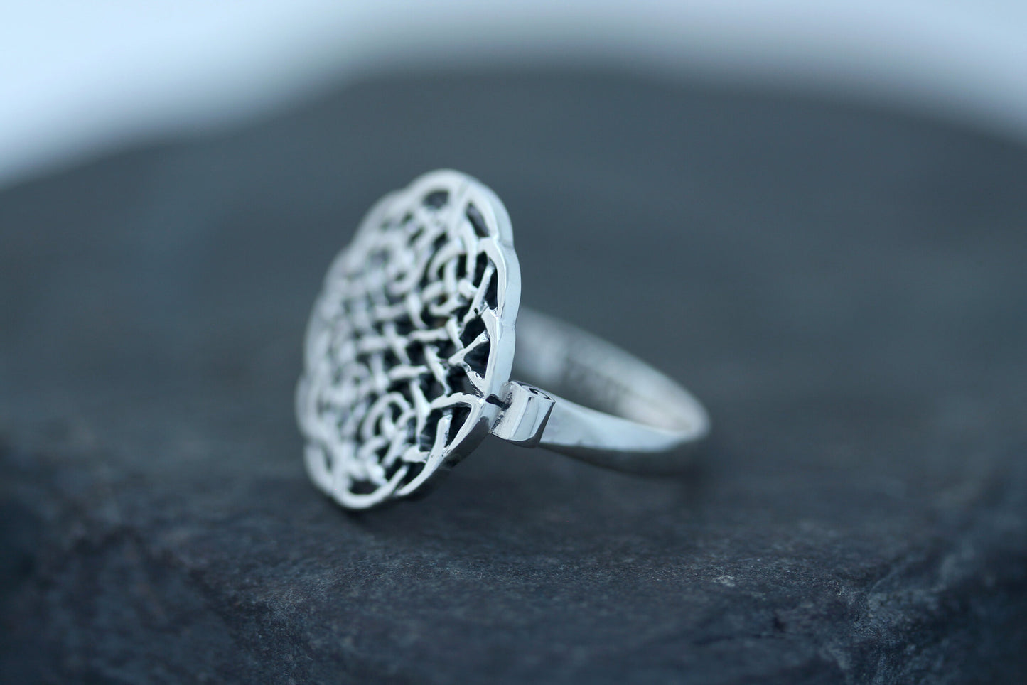 Celtic Knot Ring - Flat Dara Knot