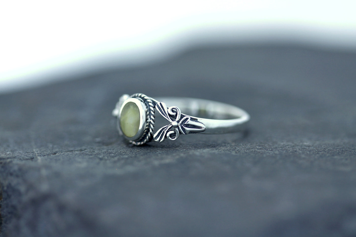 Scottish Marble Ring- Ribbon Arms