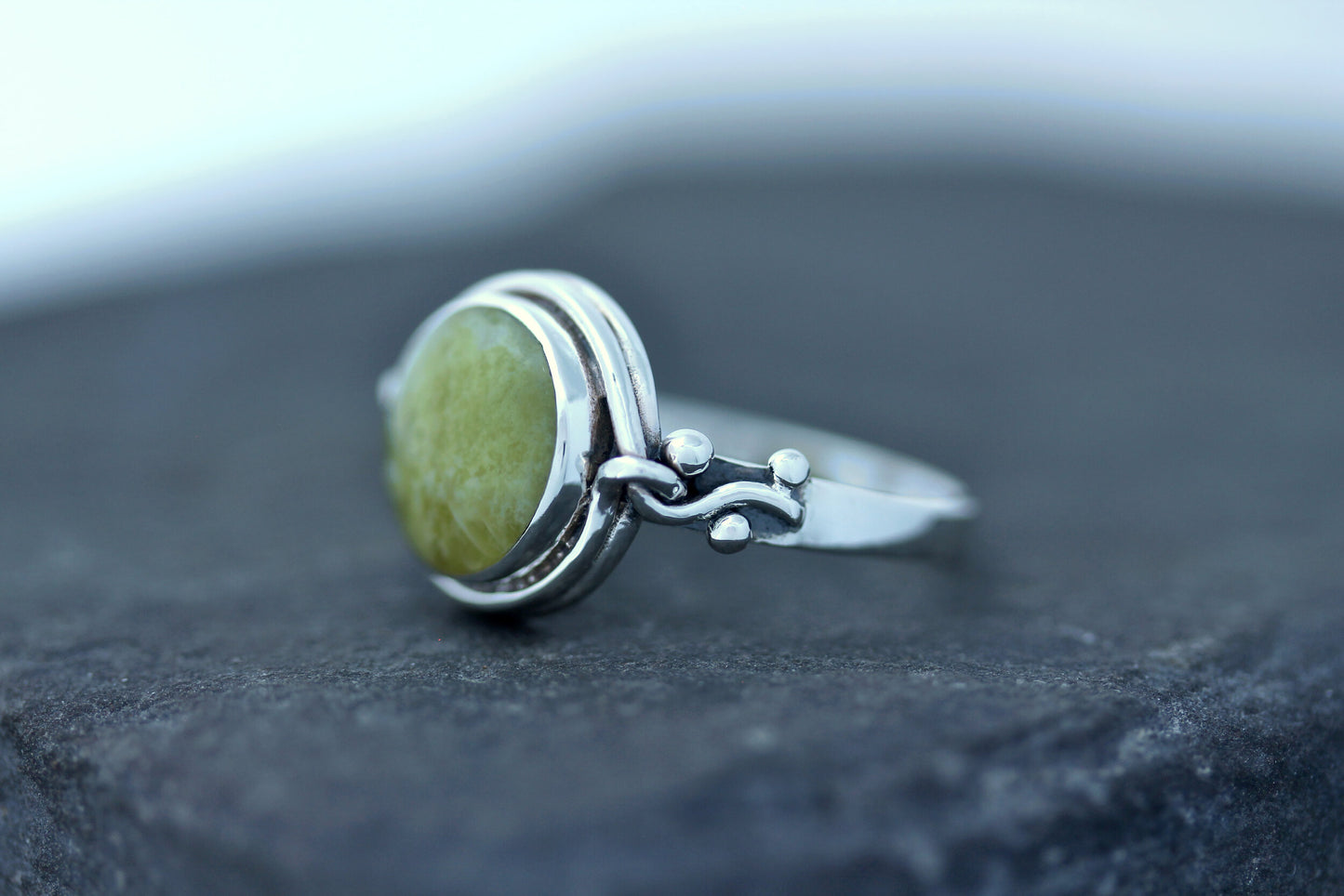 Scottish Marble Ring- Grapevine