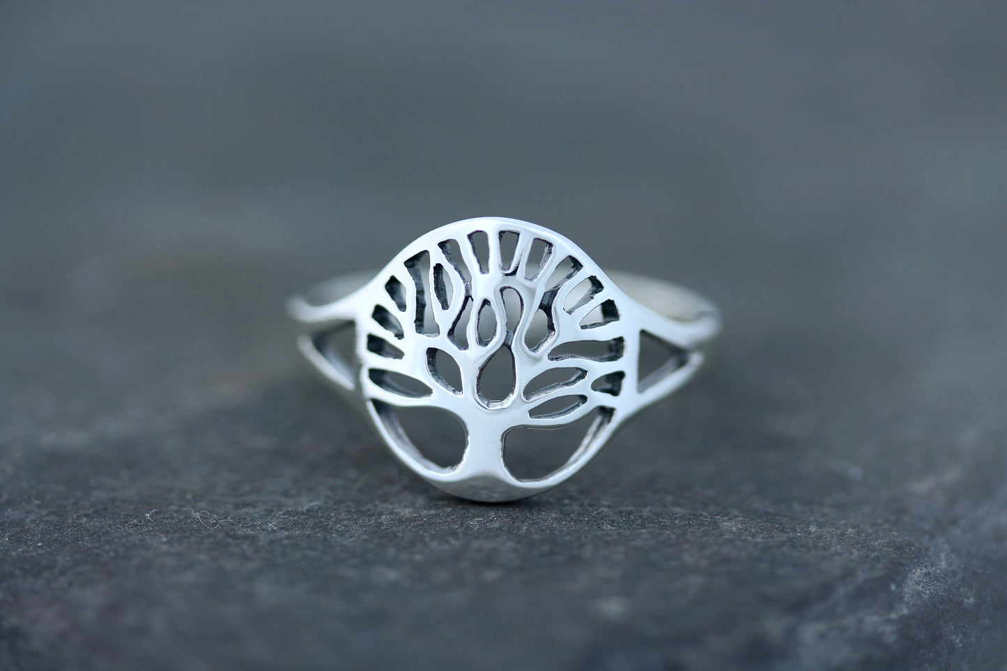 Tree of Life Ring - Simple Emblem