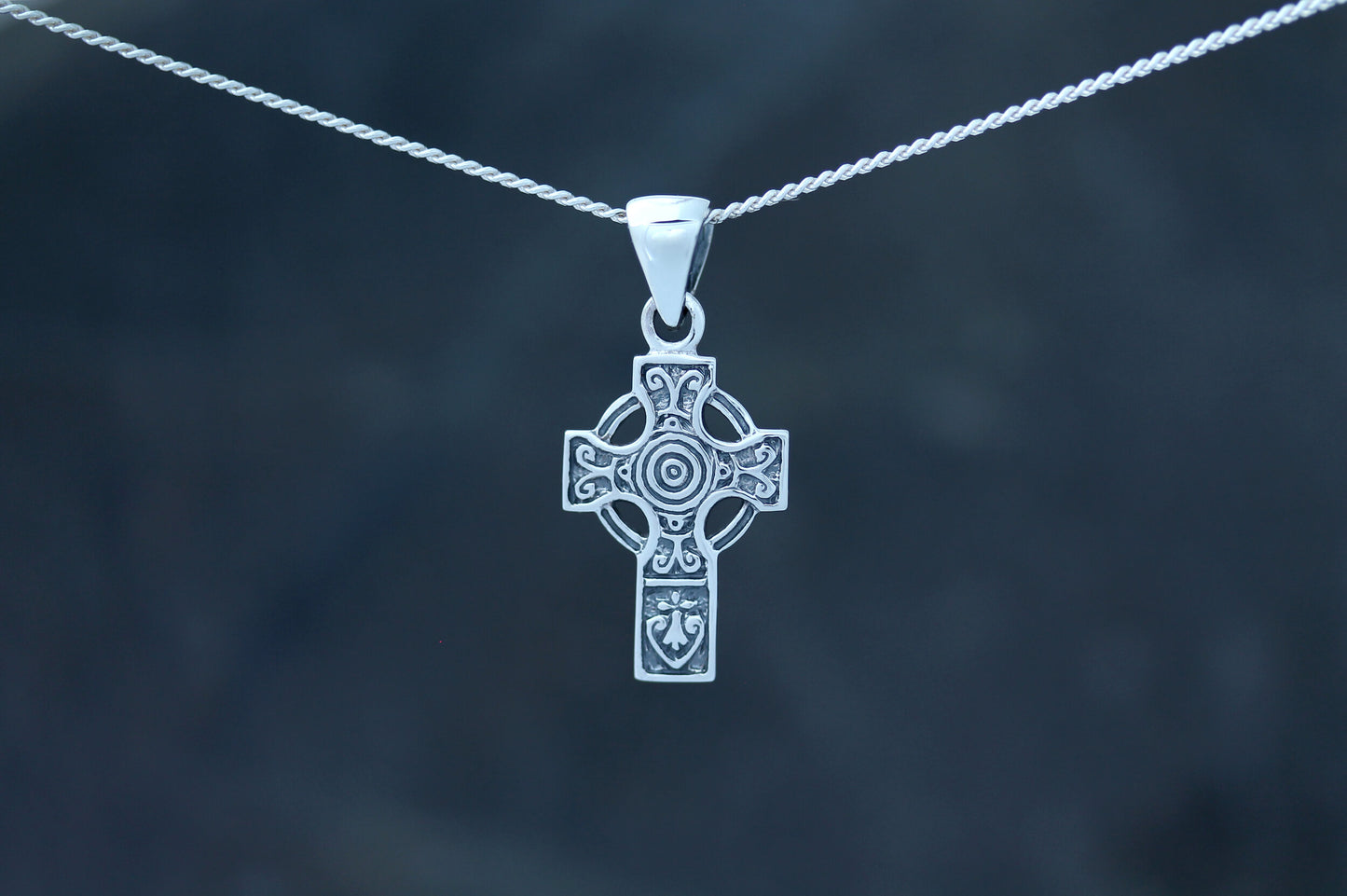 Celtic Cross Pendant - Cross of Life