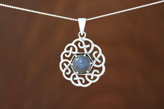 Celtic Stone Pendant - Six Knot with Labradorite