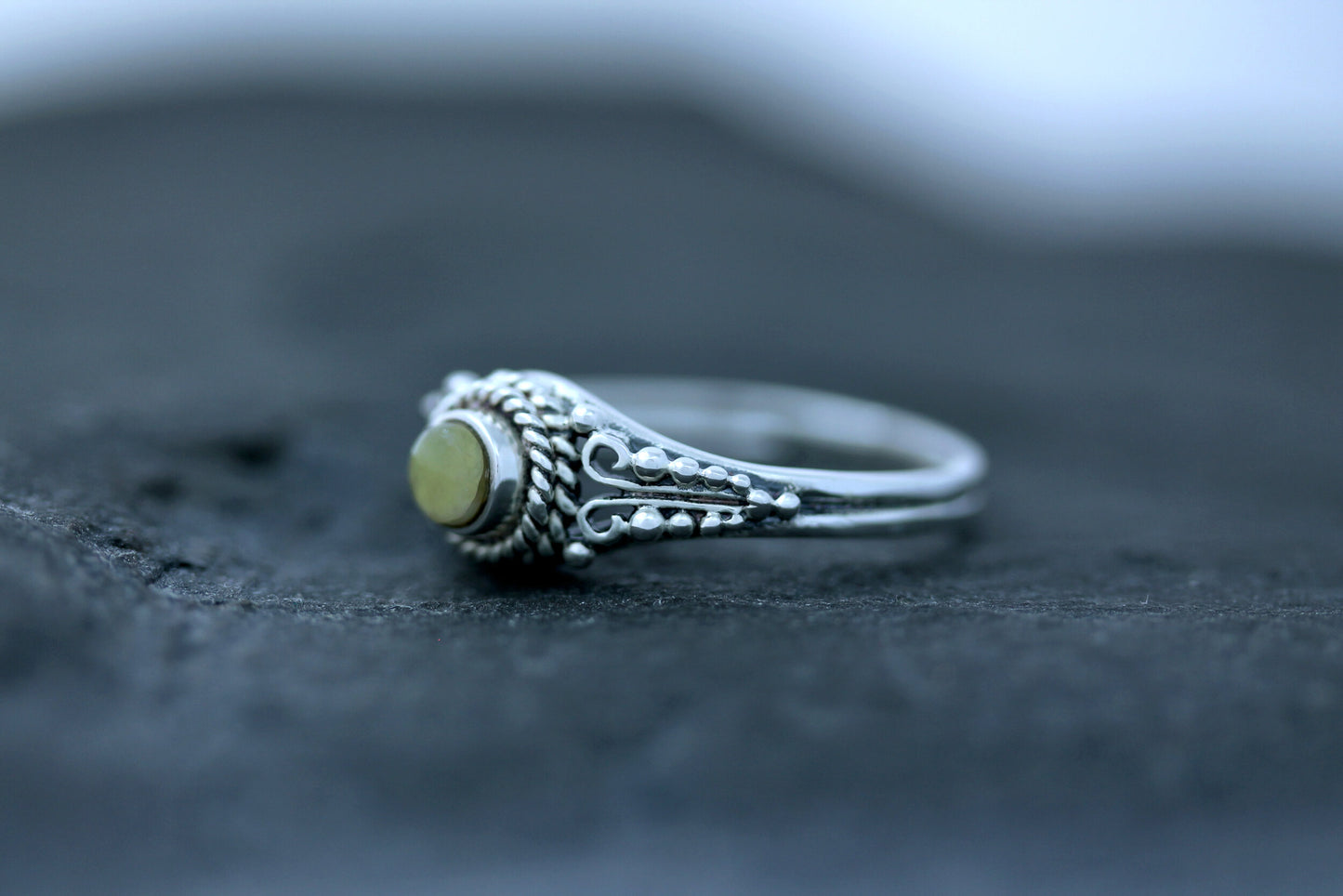 Scottish Marble Ring - Antique Dotted Arms