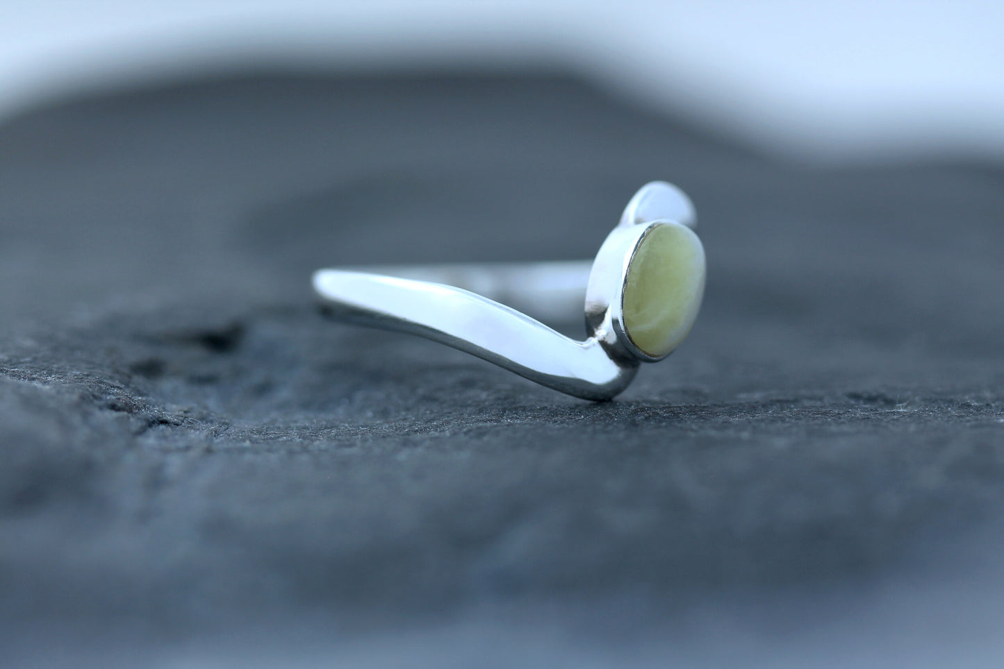 Scottish Marble Ring - Wave