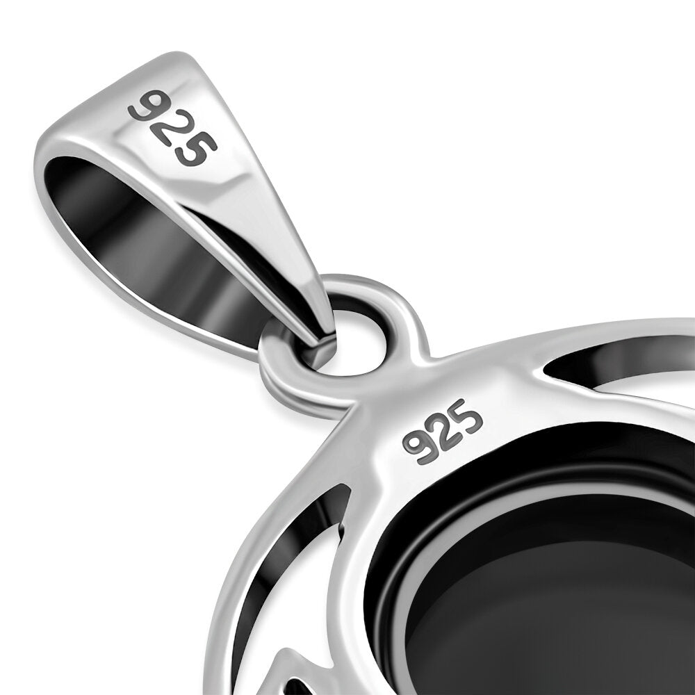 Celtic Stone Pendant - Round Half Moon Knot with Black Onyx