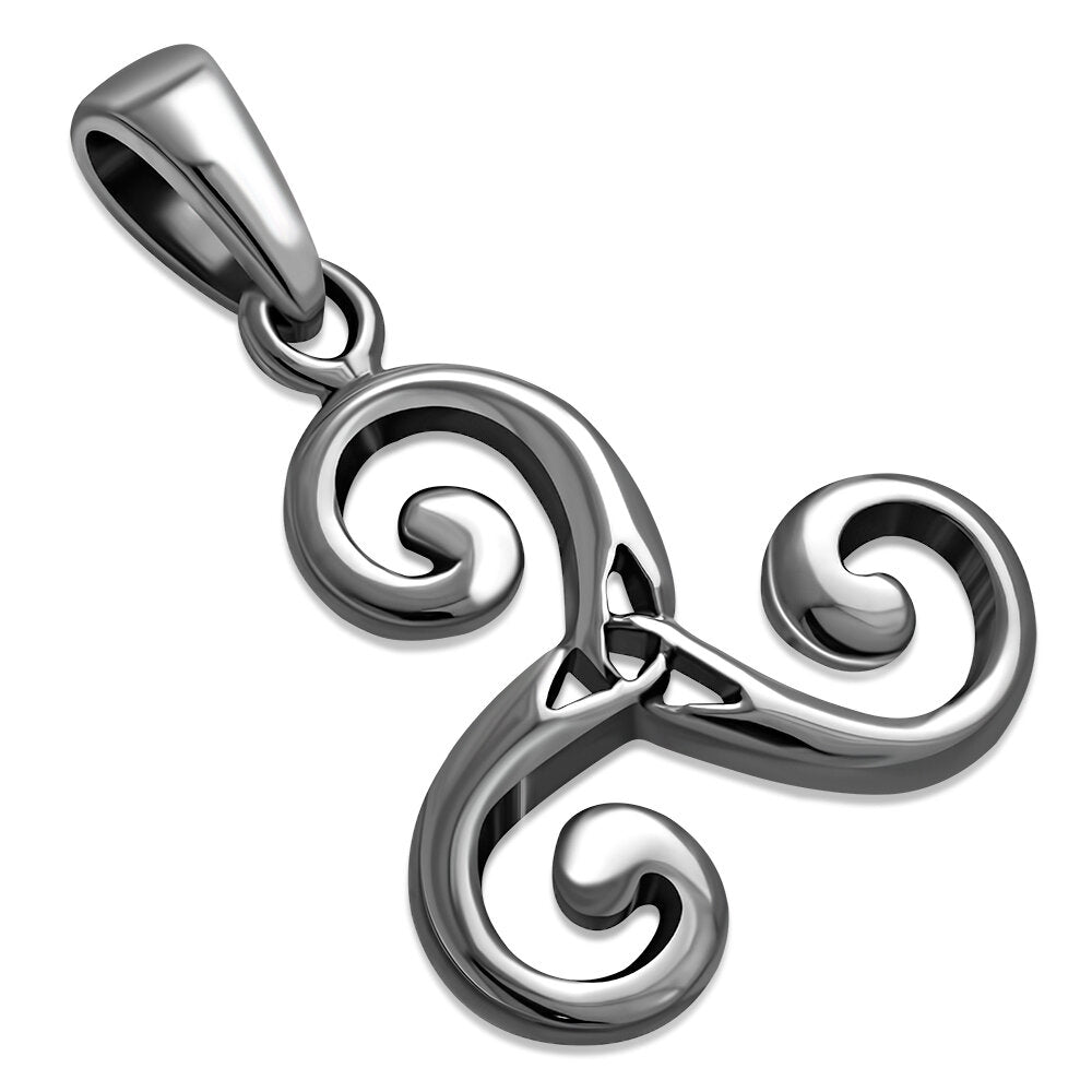 Triskele Pendant Trinity Centre (Medium) – Celtic Design Scotland