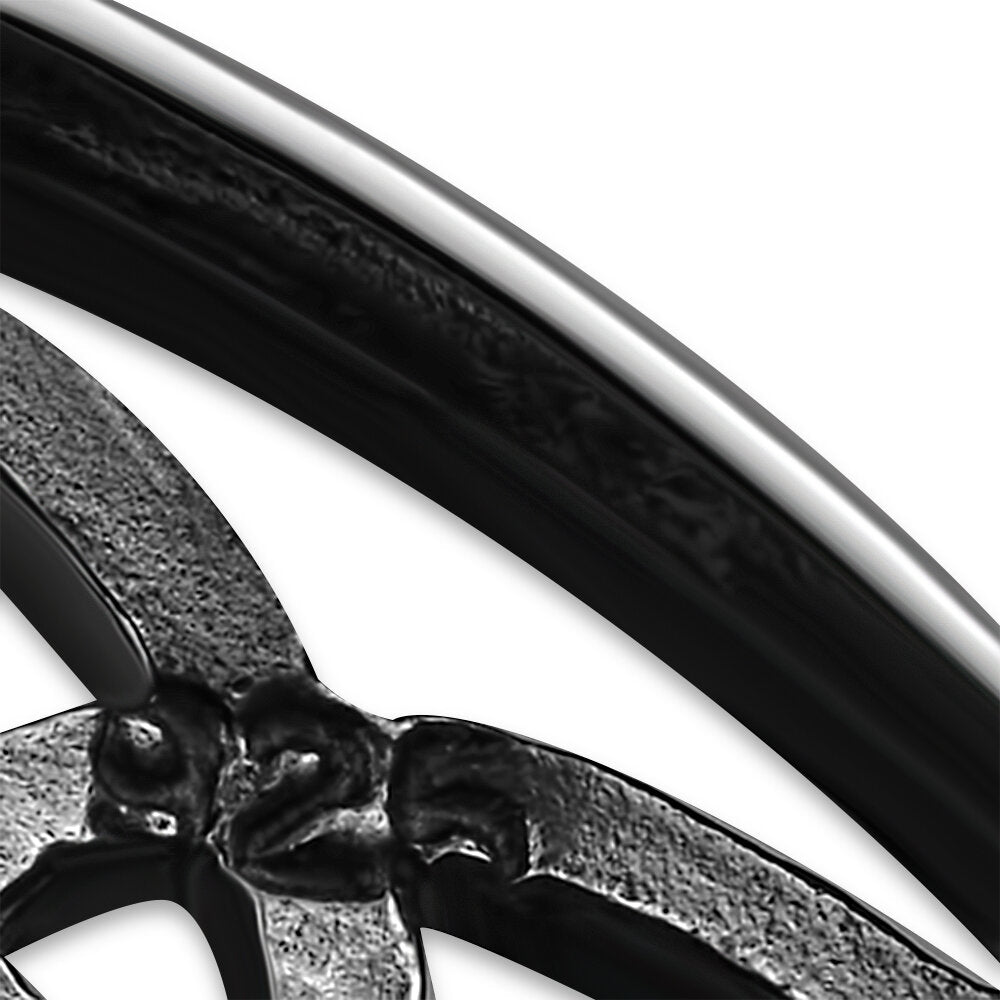 Triquetra Pendant - Framed Trinity