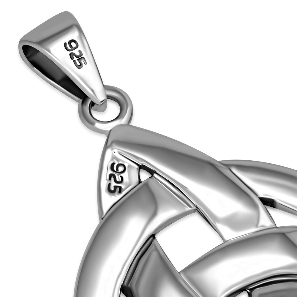 Triquetra Pendant - Knotted Three Worlds (Large)