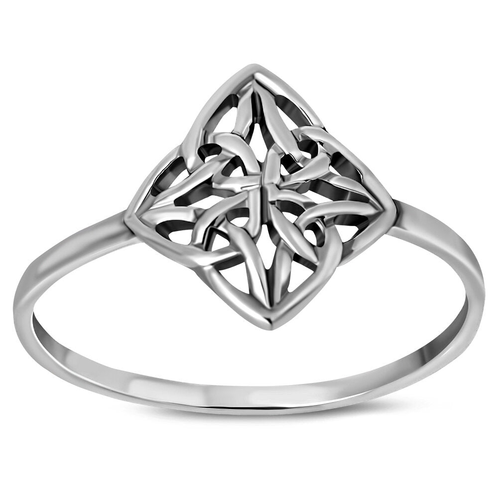 Celtic Knot Ring - Pointed Four Seasons