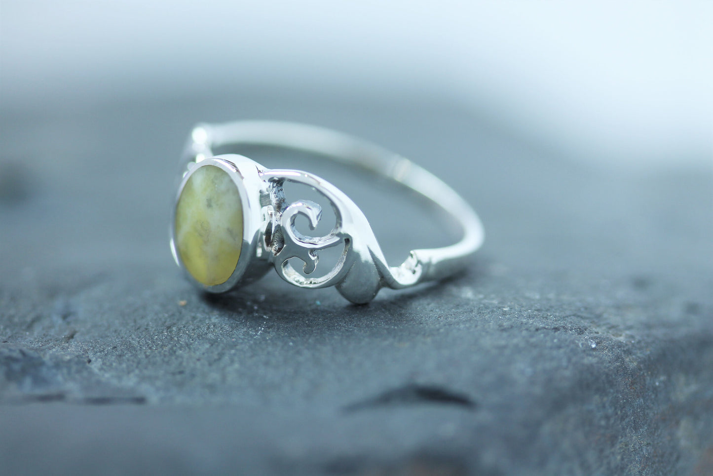 Scottish Marble Ring - Intricate Swirl Shoulder