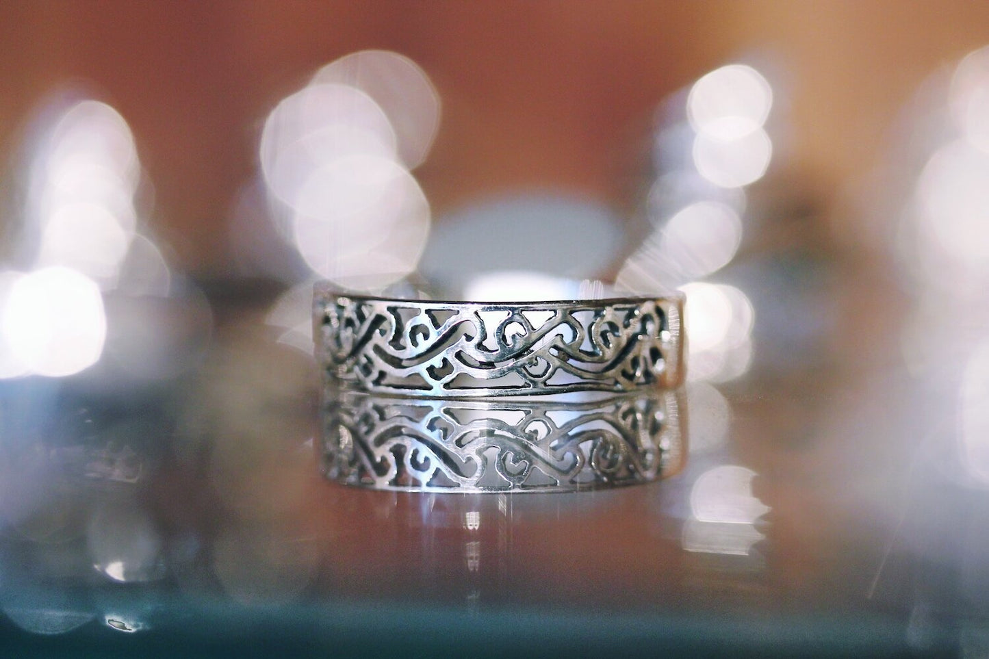 Celtic Knot Ring - Dainty Heart Loop