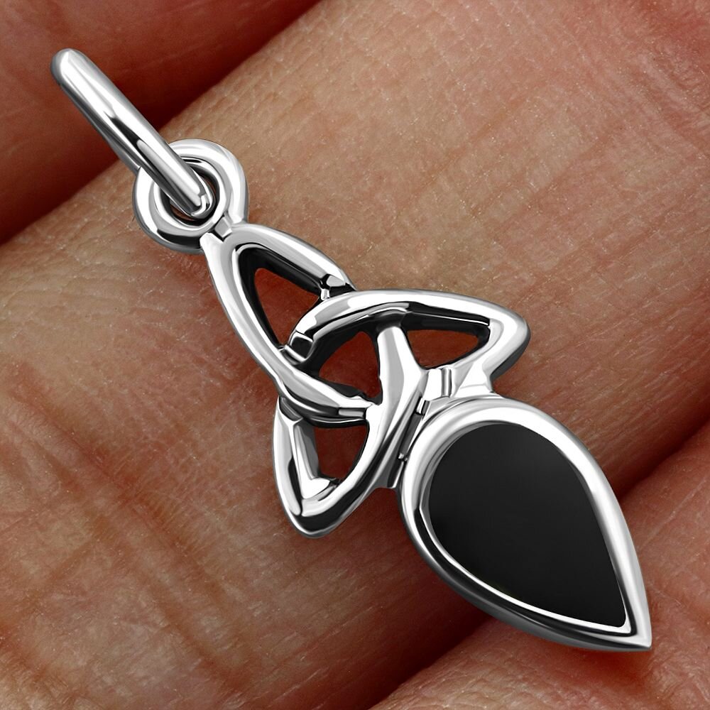 Celtic Stone Pendant-Triquetra Teardrop with Black Onyx