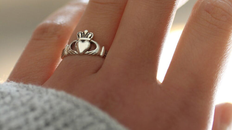 The Story of the Claddagh Ring, I Hold Your Heart in my Hand