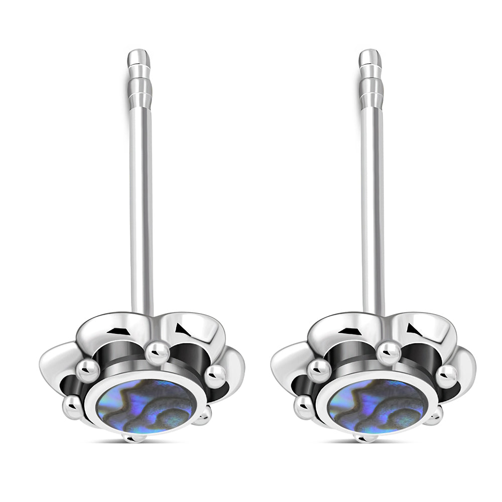 Comtemporary stone stud