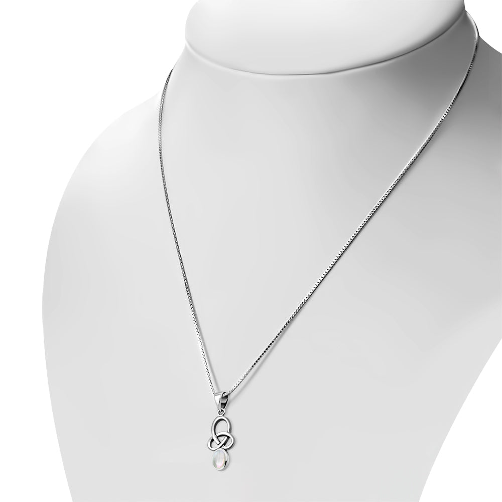 Pendant - Loose Trinity Knot -Mother of Pearl
