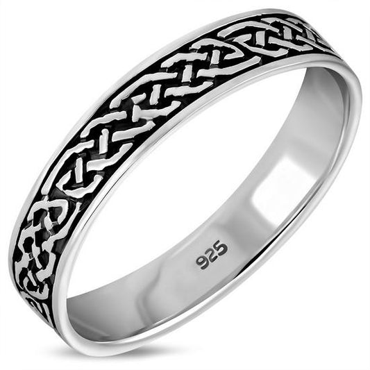 Celtic Knot Ring - Thin Infinite Knot