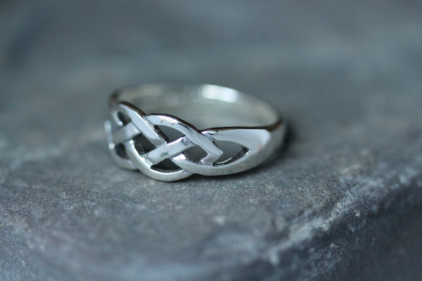 Celtic Knot Ring - Woven Knot