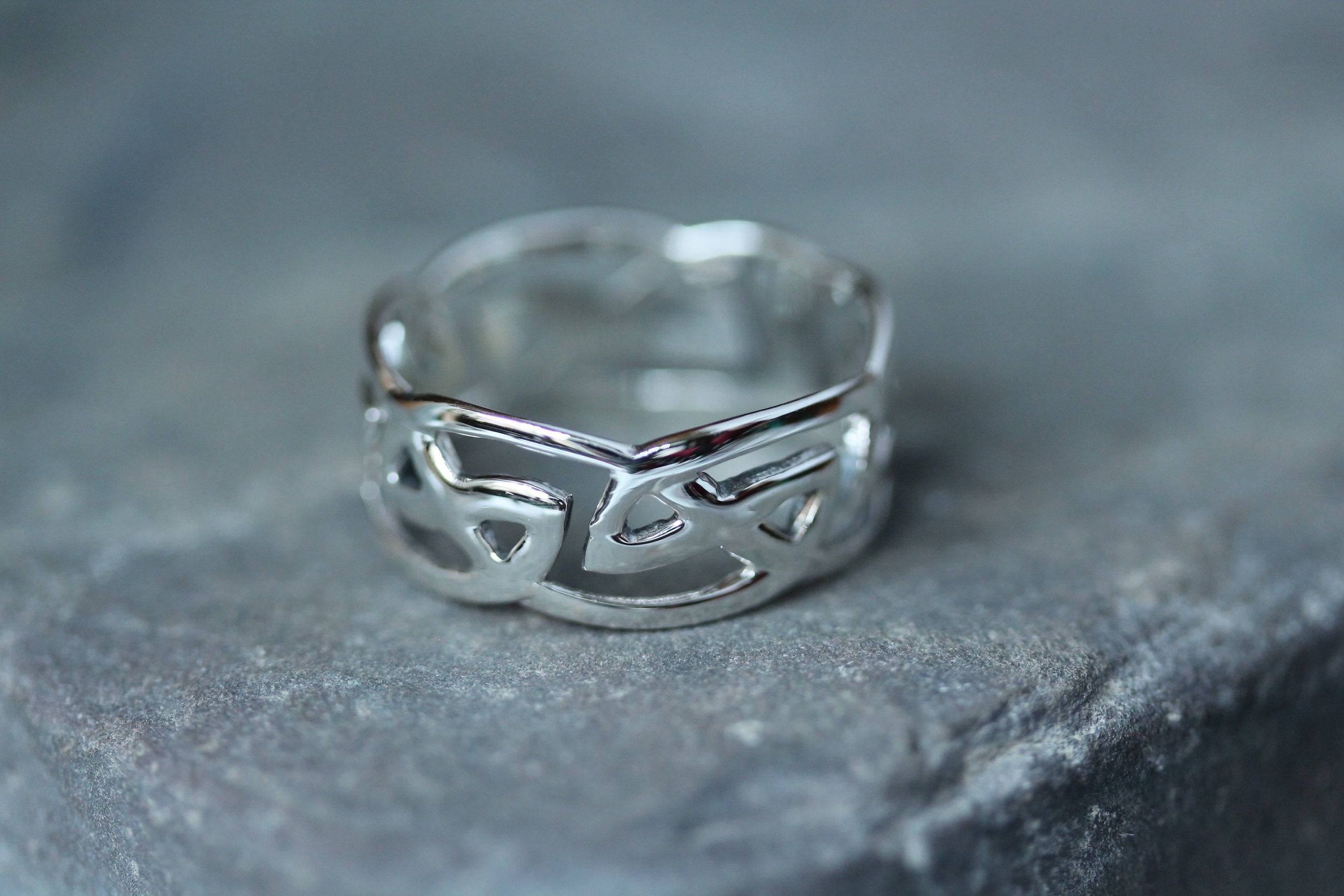 Celtic Knot Ring - Open Pictish Knot (Large) – Celtic Design Scotland