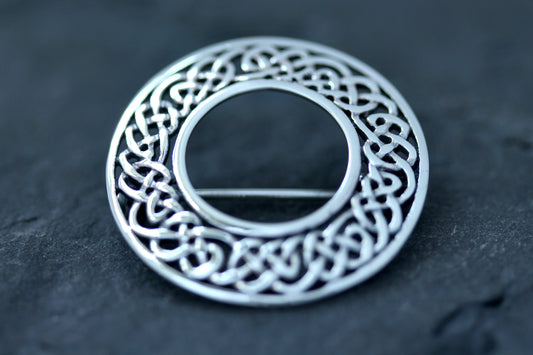 Celtic Knot Brooch - Wheel of Life