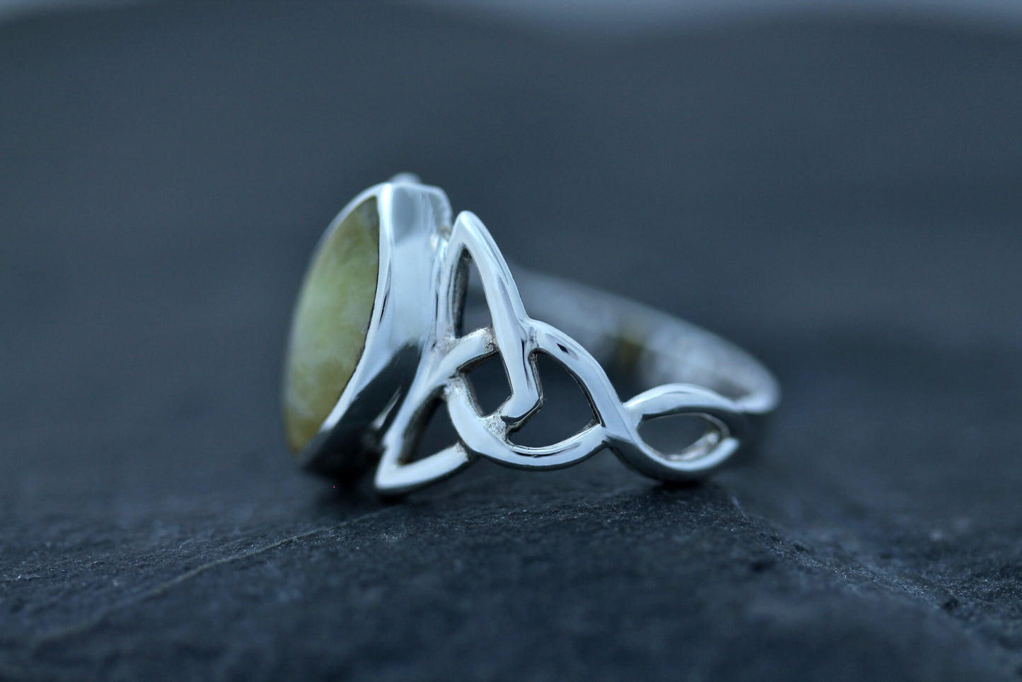 Scottish Marble Ring - Marquee Triquetra (Medium)