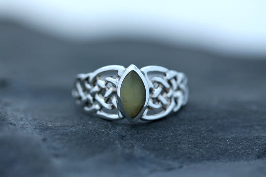 Scottish Marble Ring - Intricate Knot with Marquee Stone