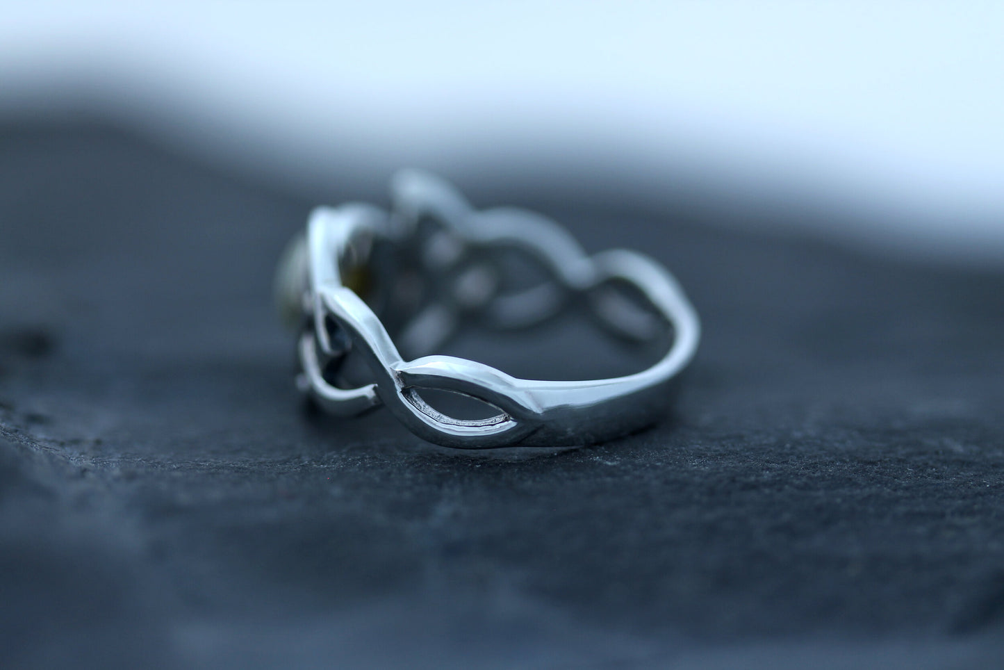 Scottish Marble Ring - Broad Triquetra Wrap