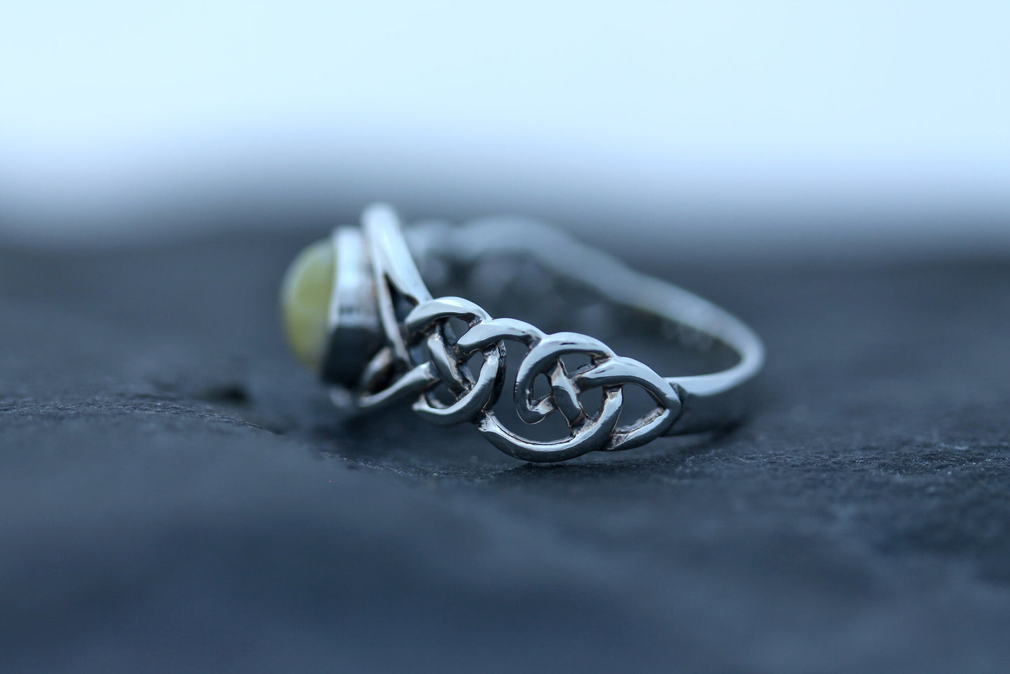 Scottish Marble Ring - Intricate Looped Frame