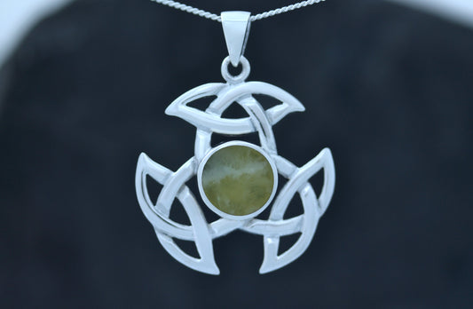 Scottish Marble Pendant- Triple Trinity with round stone