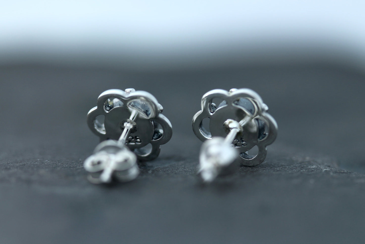 Scottish Marble Studs - Flower