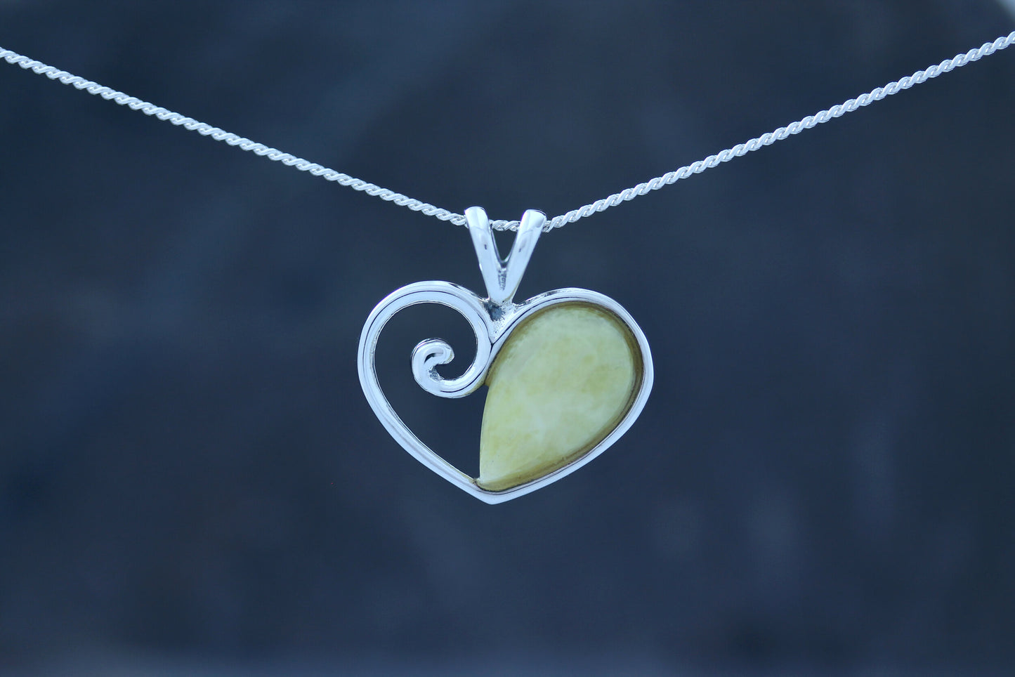 Scottish Marble Pendant - Curled Heart