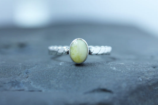 Scottish Marble Ring - Roped Band