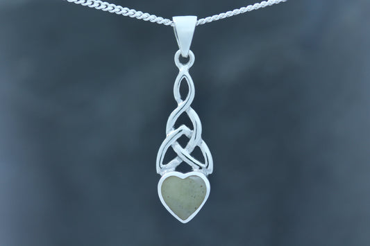 Scottish Marble Pendant - Heart with Mother-Daughter knot