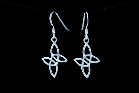 Triquetra Earrings - Interlocked Trinity