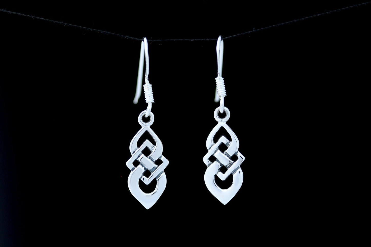 Celtic Knot Earrings - Interlocked Pictish Loop