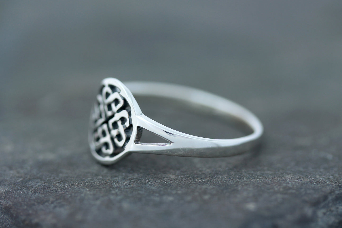 Celtic Knot Ring - Lover's Knot (Medium)